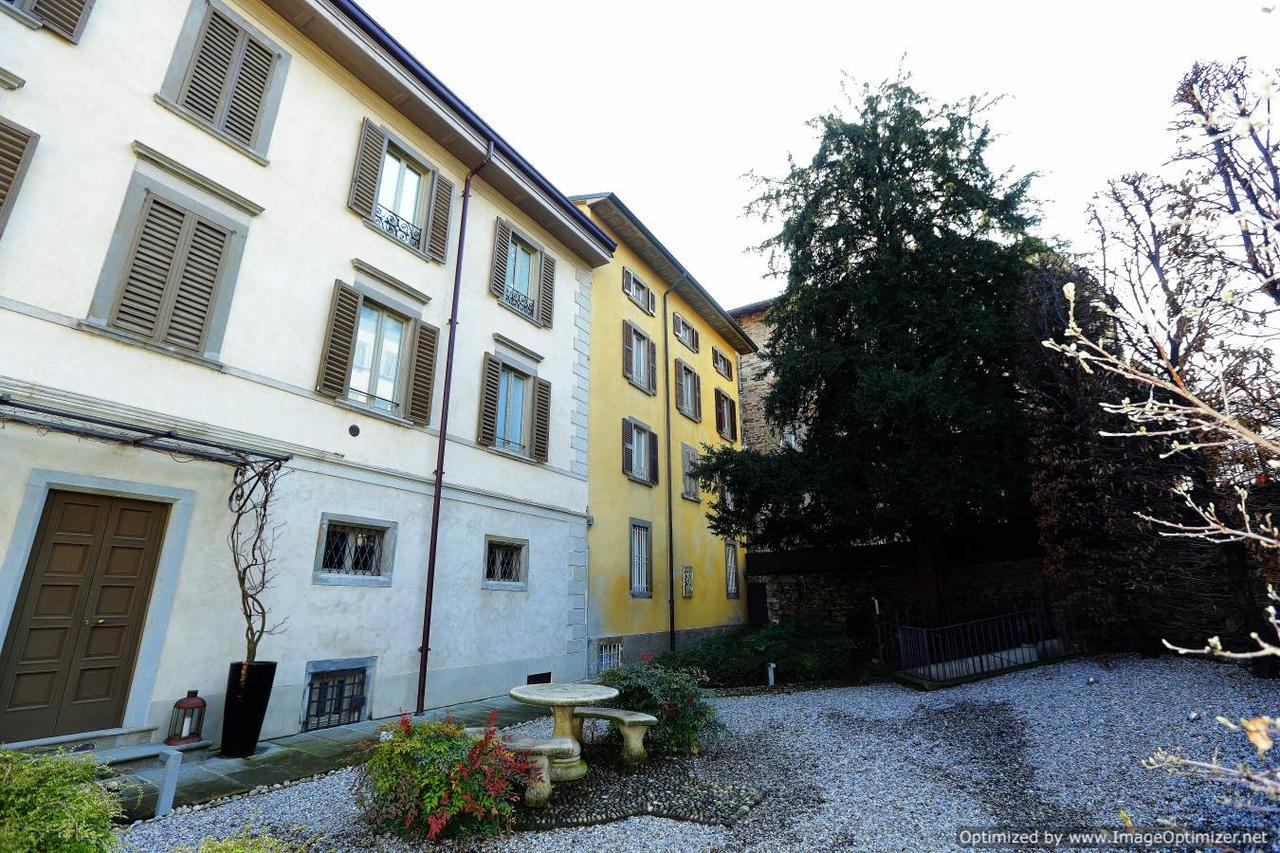 Hotel A Due Passi Bérgamo Exterior foto